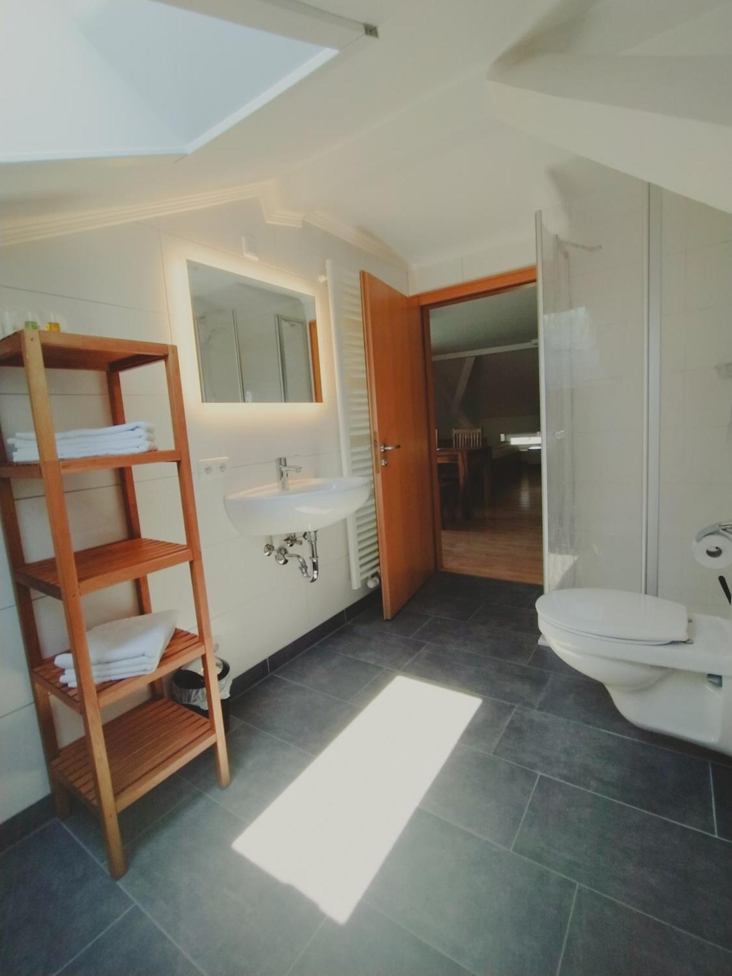 Dorfschaenke Deggendorf Hotel & Apartmenthaus & Biergarten, E-Bike-Verleih Kostenlos Cameră foto