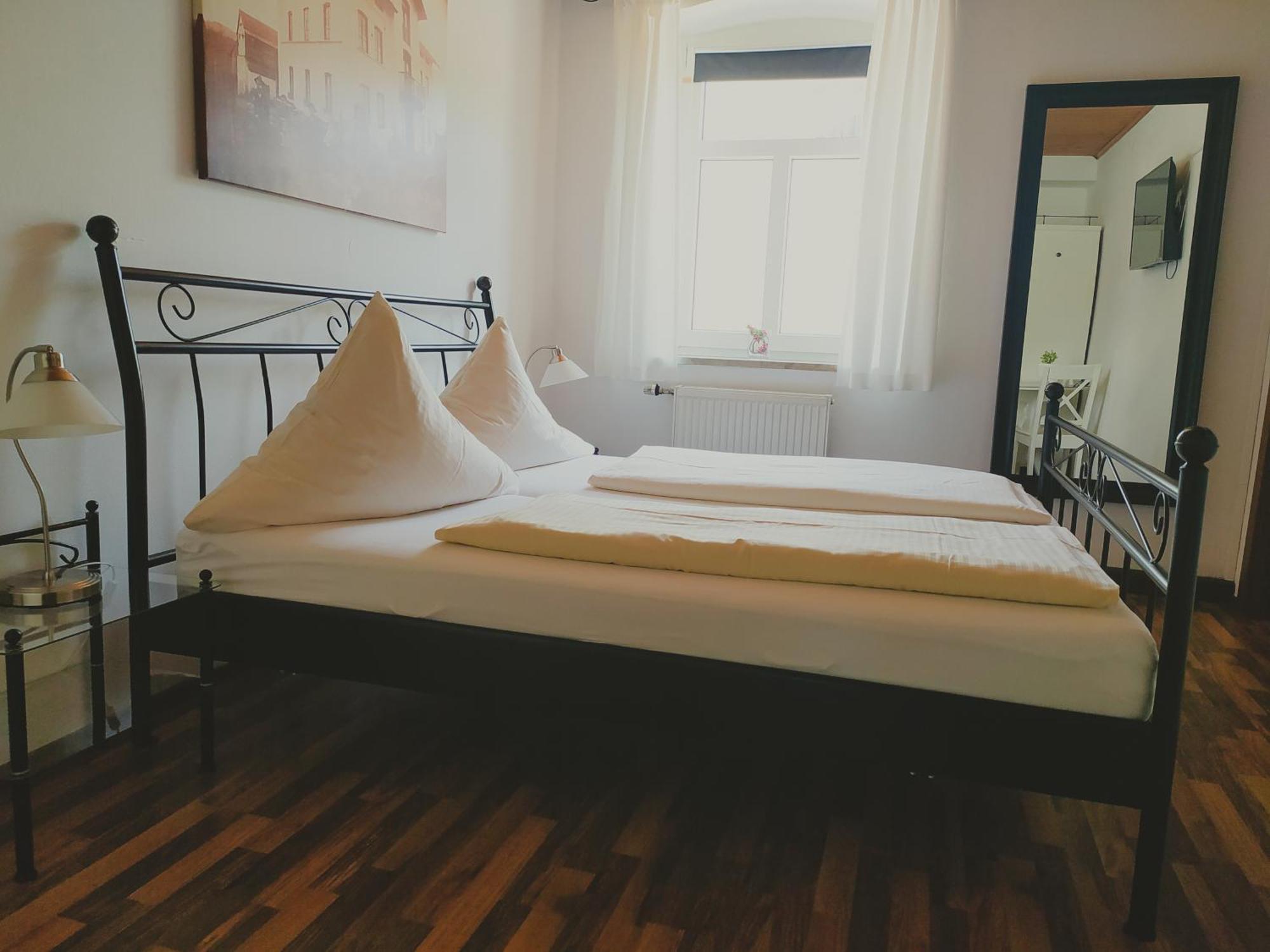 Dorfschaenke Deggendorf Hotel & Apartmenthaus & Biergarten, E-Bike-Verleih Kostenlos Cameră foto